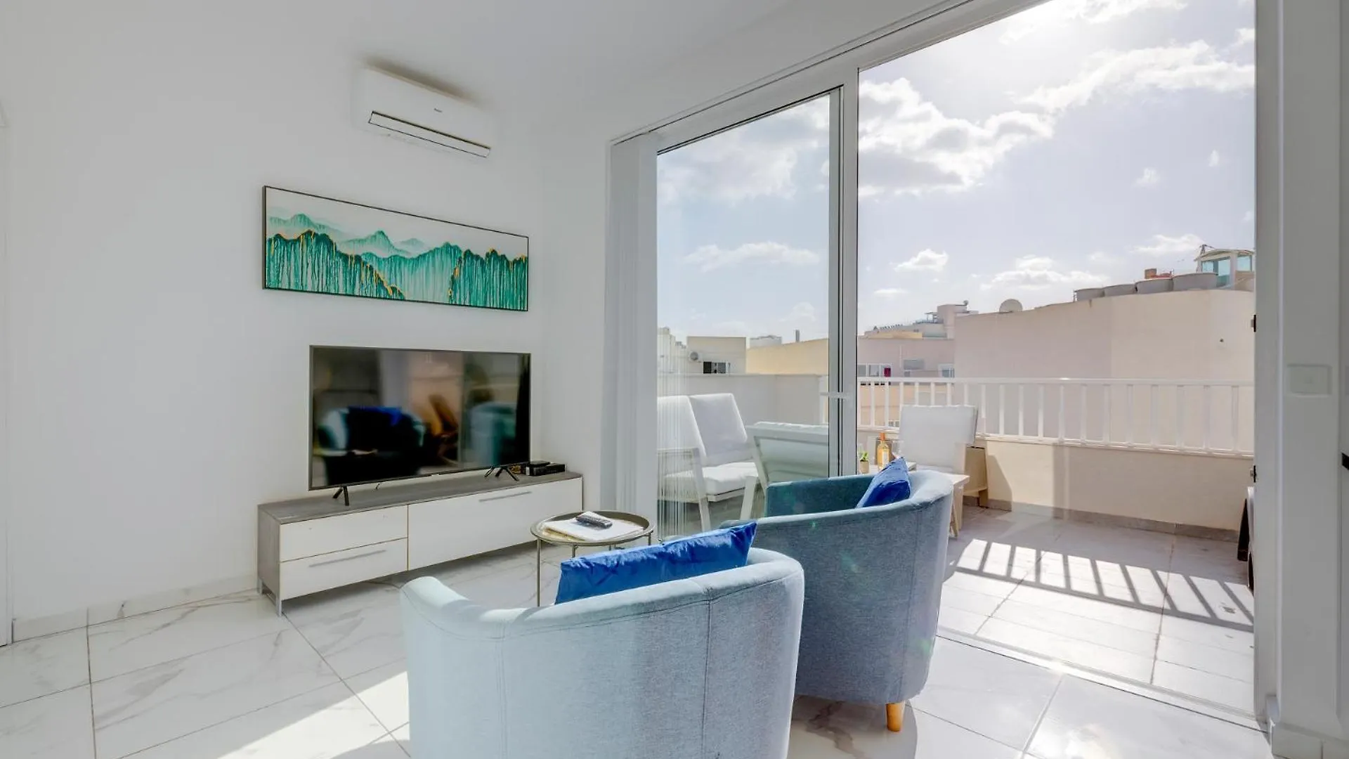 Charming 1Br Penthouse In Gzira Apartment Sliema Malta