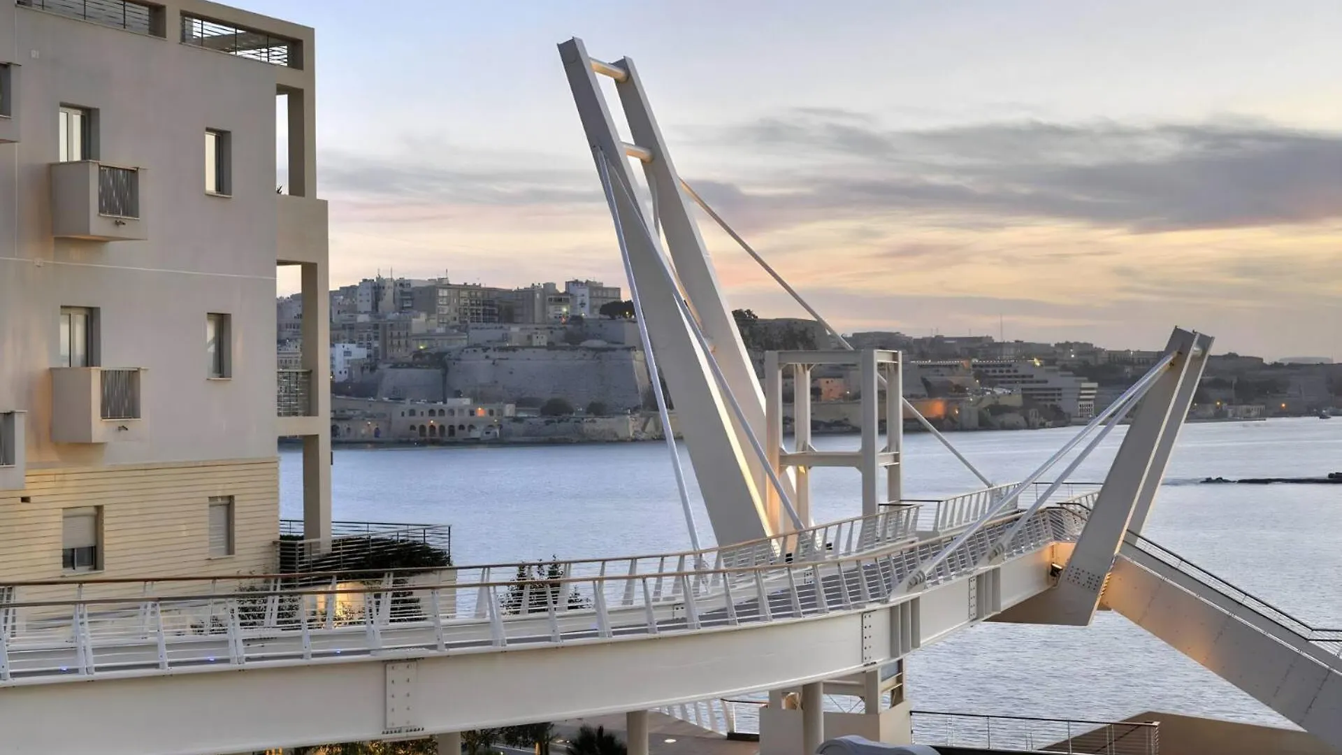 Charming 1Br Penthouse In Gzira Apartment Sliema 0*,  Malta